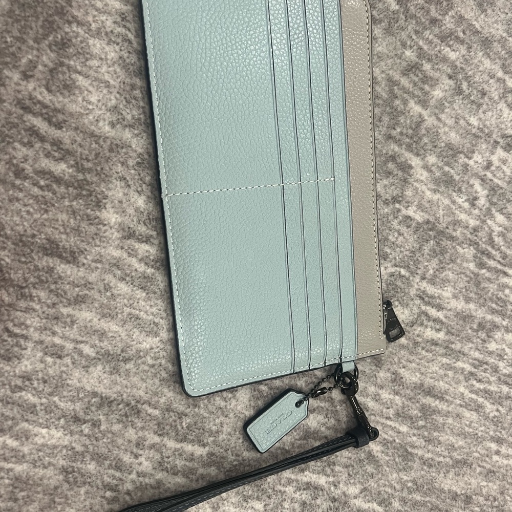 New coach wallet. Wristlet cord. Authentic - Picture 5 of 5